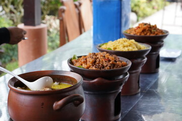 Various kinds of menus are served in buffet manner which is usually at a meeting, party, wedding or family gathering. Traditional culinary like chicken, fish, tempeh, tofu, potato, vegetable and egg.