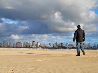 Praia e cidade