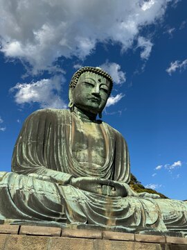 statue of buddha