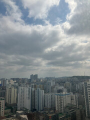 Obraz premium clouds over city