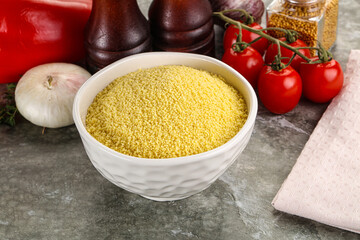 Raw dry wheat couscous grain