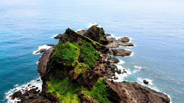 Sanxiantai Recreation Area near the town of Chenggong , located at Taitung, eastern Taiwan