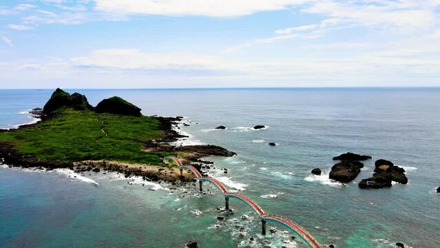 Sanxiantai Recreation Area near the town of Chenggong , located at Taitung, eastern Taiwan