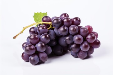 Fototapeta premium High quality detailed purple grape isolated on white background for advertising purposes