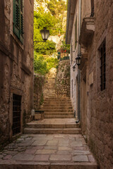 Fototapeta na wymiar Narrow street, old town of Kotor, Montenegro