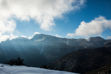 Fototapeta premium Winter snowfall in Puigsacalm peak, La Garrotxa, Girona, Spain