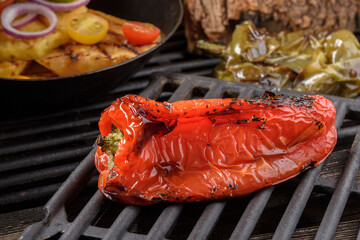 Close-Up 4K Ultra HD Image of Fresh Red Bell Pepper Grilled on Charcoal - Culinary Charisma