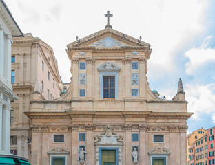 Fototapeta na wymiar Extérieur de l'Eglise du Gesù, Via San Lorenzo de Gênes. . 
