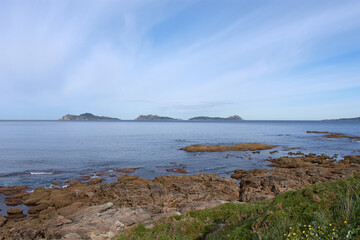 Walking through Cabo Estay you can see the small archipelago that protects the Ría de Vigo called Cies Islands where the beach is considered the best in the world.
