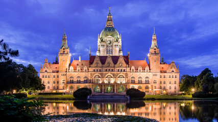 Rathaus Hannover beleuchtet HD Format