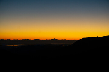 Bright sunrise over the mountains of Washington