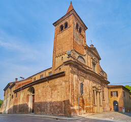 Fototapeta na wymiar Santi Nazzaro e Celso Church in Piacenza, Italy