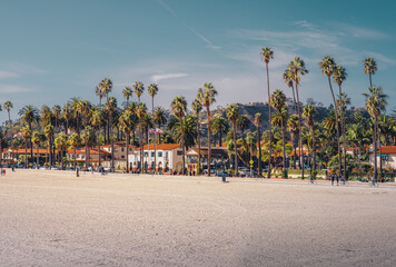 Santa Barbara Beach - obrazy, fototapety, plakaty