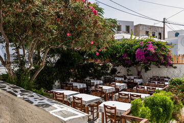 Fototapeta na wymiar Naxos-City im Herbst