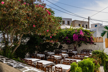 Fototapeta na wymiar Naxos-City im Herbst