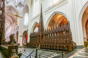 Deurstickers Cathedral of Our Lady interiors in Antwerp, Belgium © Mistervlad