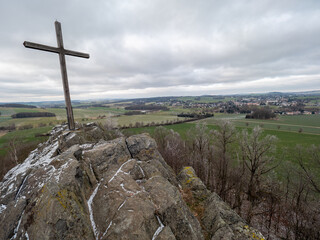Wooden cross on top of Goethekopf mountain - 710078907