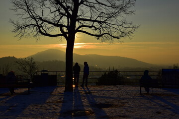 Sonnenuntergang auf dem Kanonenplatz in Freiburg