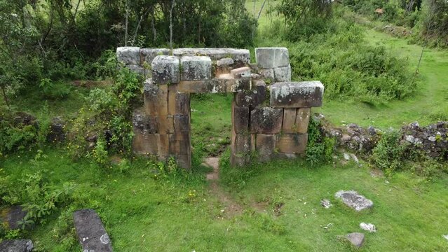 LA PUERTA DEL SOL INCA, CHUQUIBAMBA, AMAZONAS