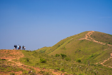 Obraz premium Spectacular evening view from popular tourist destination. Aerial view. Colorful summer landscape of devaramane. Calm outdoor scene of devaramane, india. Beauty of nature concept background.