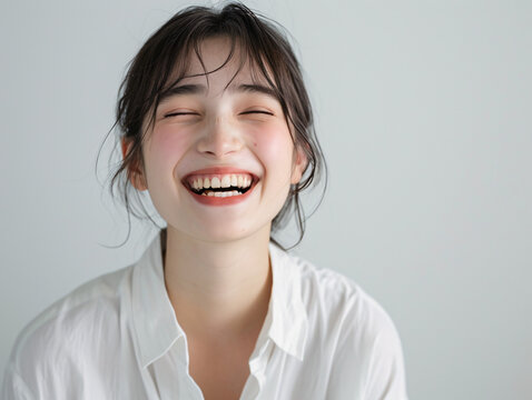 女性 笑顔 日本人」の写真素材 | 1,459,549件の無料イラスト画像 ...