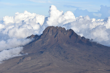 Arid dry African savanna Mount Kilimanjaro, highest peak i Afric