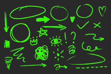 Hand drawn circle and arrow line for highlighting text. Rounds Bubbles Set doodle sketch symbols on a black background. vector illustration graphic design elements