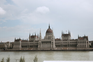 Fototapeta premium The Parliament building in Budapest, photographed from the opposite bank.