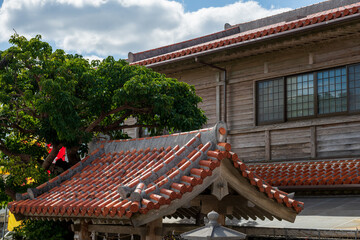 日本の沖縄県の古くてとても美しい建物