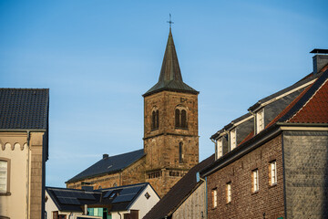 Fototapeta na wymiar Evangelische Kirche von Wülfrath-Düssel