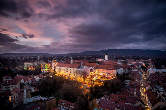 Fototapeta Aerial view of Zagreb city center during Advent at sunset, in Croatia.