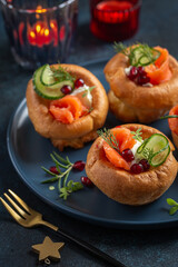 Yorkshire puddings with smoked salmon, cucumber and cream cheese