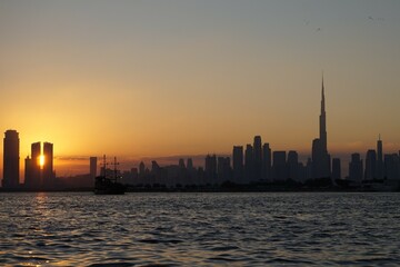 zachód słońca w Dubaju