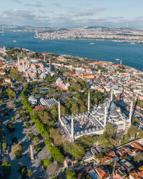 Aerial view of Hagia Sophia mosque and the Blue Mosque in Sultanahmet European district along the Marmara See in Istanbul downtown, Turkey.
