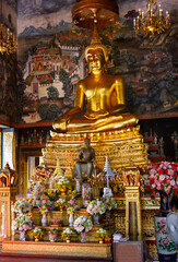 Fototapeta na wymiar Bangkok temple Wat Bowon Niwet Wihan Ratchaworawihan