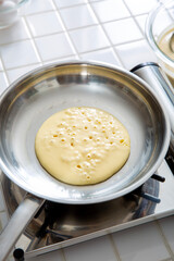 ホットケーキ作り、キッチン、調理、パンケーキ