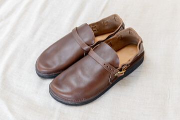 茶色の革靴,レザーシューズ