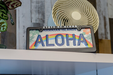 ハワイのナンバープレート,看板プレート,ALOHA © Metro Hopper
