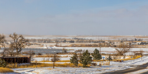 Fototapeta na wymiar Colorado Living. Longmont, Colorado - Denver Metro Area Residential Winter landscape.