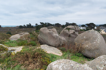 Fototapeta na wymiar La côte de granit rose à Ploumanac'h en Bretagne - France