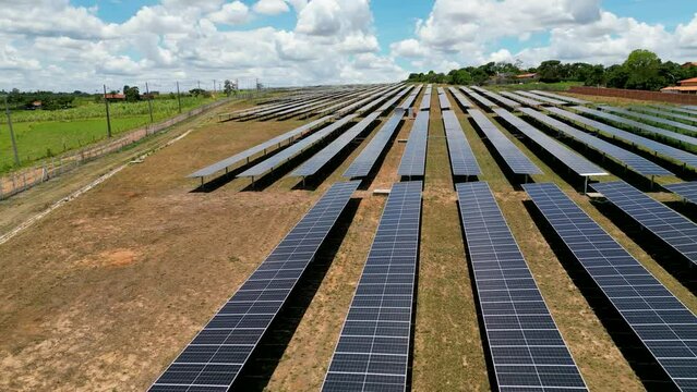 solar power station SDG 7 ESG SUN carbon footprint CO2 emission reduction