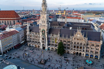 Naklejka premium Aerial View of Marienplatz Square Munich Historical Buildings
