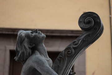 Escultura de las musas de la música del centro histórico de la ciudad de Querétaro