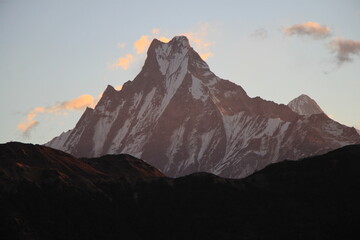 Beautiful  Mount. Fishtail seen from Ghorepani Poonhill (3,210 m)