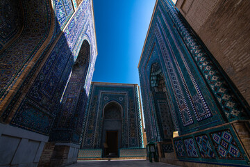 Fototapeta na wymiar Shah-i-Zinda or Shohizinda, a necropolis in Samarkand, Uzbekistan.