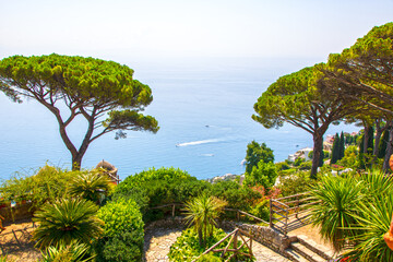 Fototapeta na wymiar Villa Rufolo at Ravello on Amalfi coast