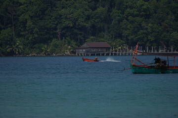 boat on the beach koh rong