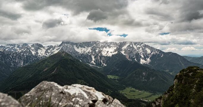 mountain and clouds Timelapse real 4K