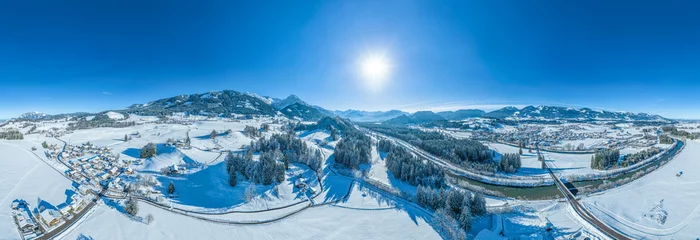 Poster Pulverschnee und Sonnenschein im Illertal im Oberallgäu, 360 Grad Rundblick © ARochau