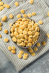 Dry Organic White Oyster Crackers